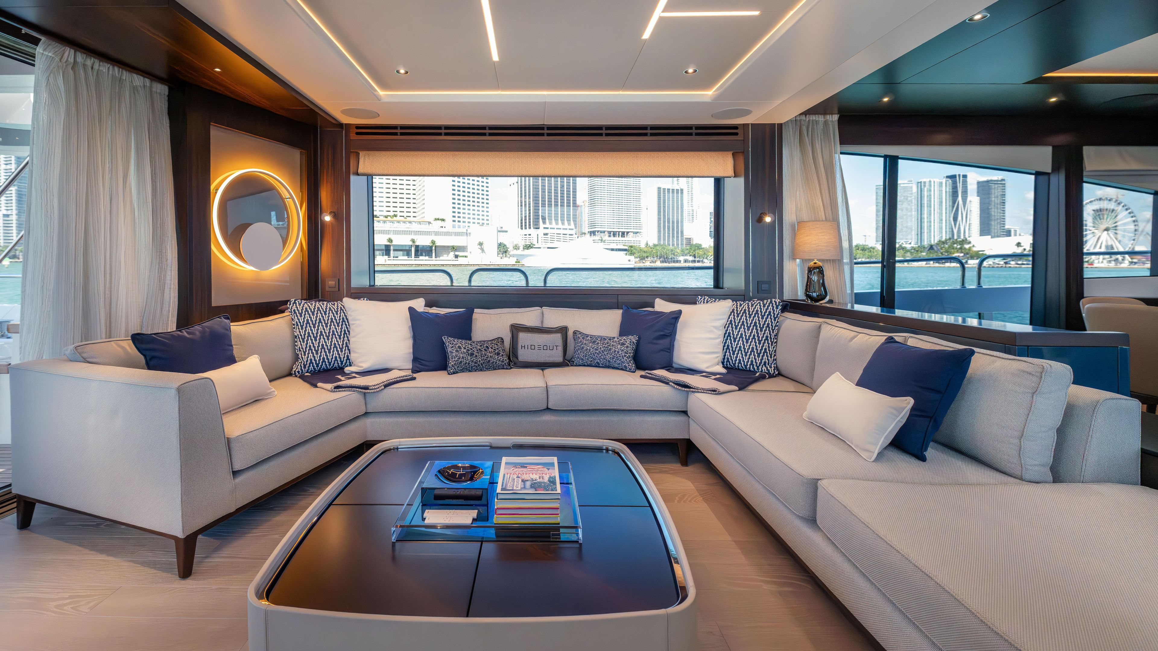 Yacht