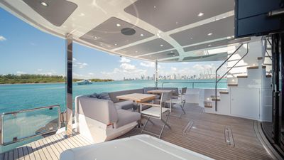 Yacht