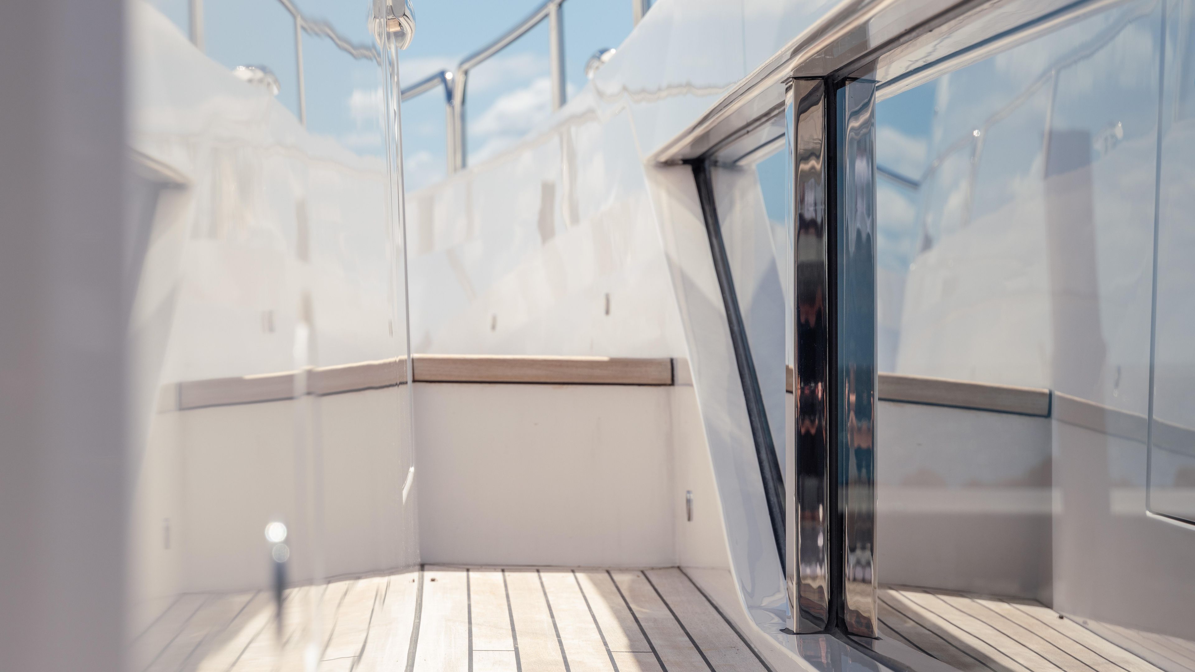 2025 Sunseeker 88 