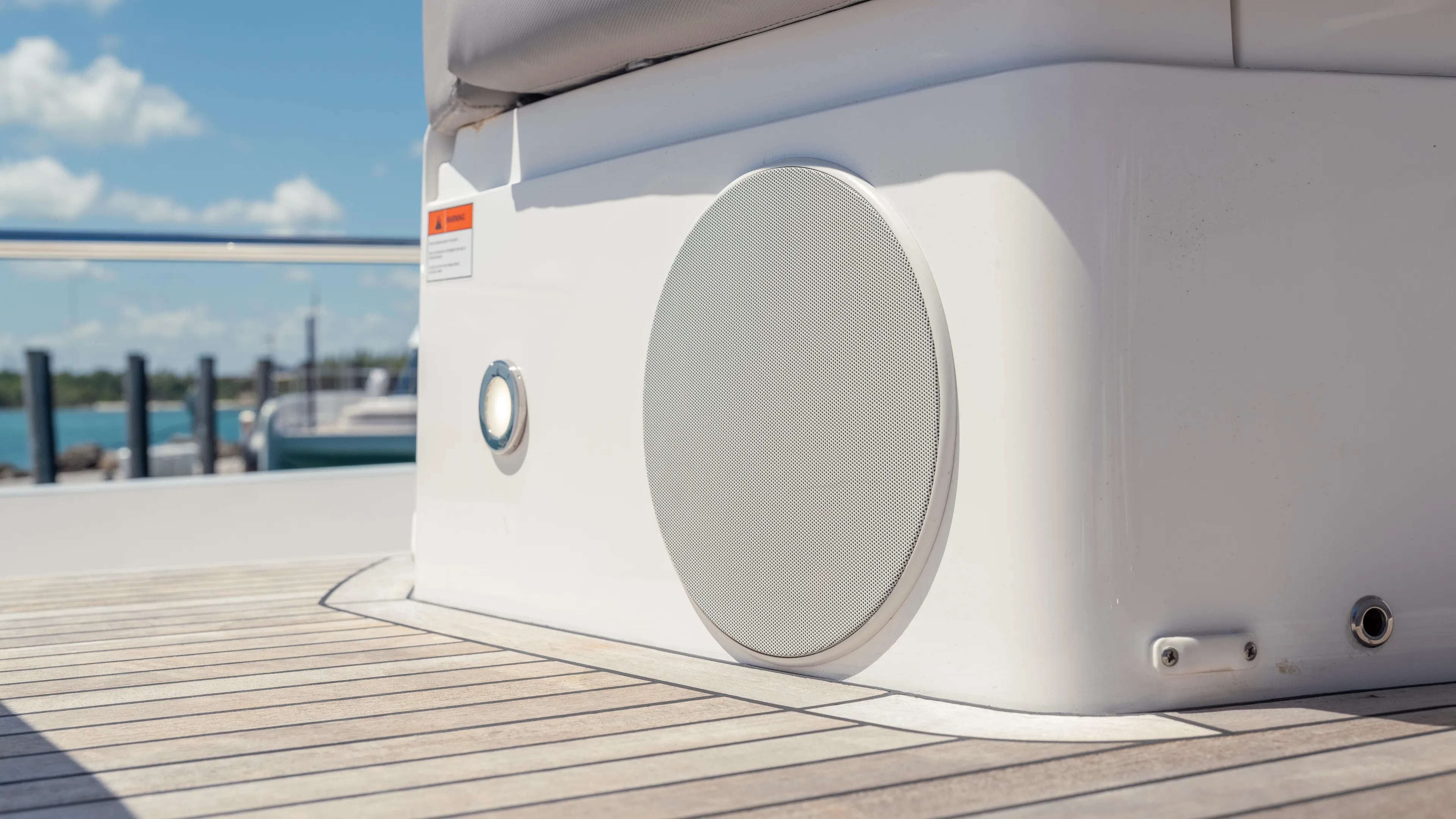 Hideout Yacht Photos Pics 