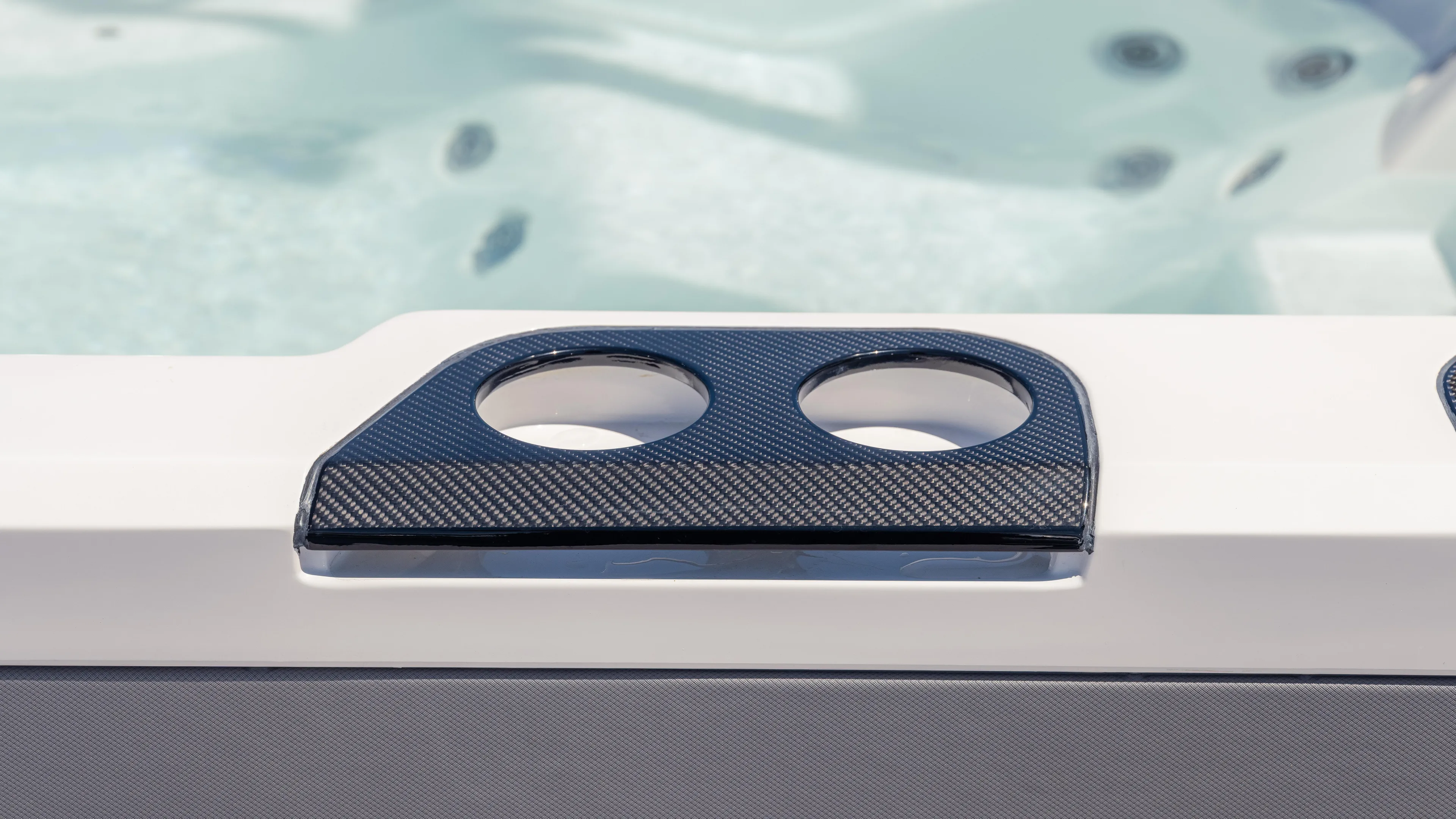 Hideout Yacht Photos Pics 