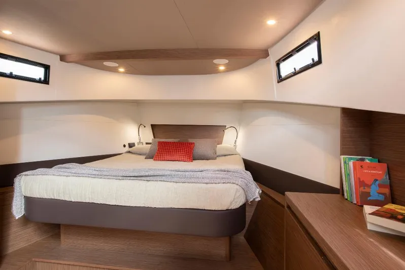  Yacht Photos Pics Interior of Solaris Power 44 OPEN ST yacht, 2026 model.