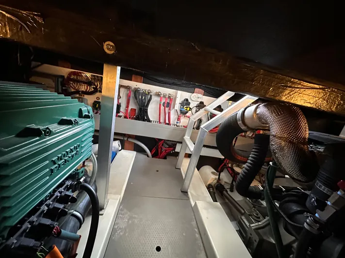 Beluga Yacht Photos Pics 