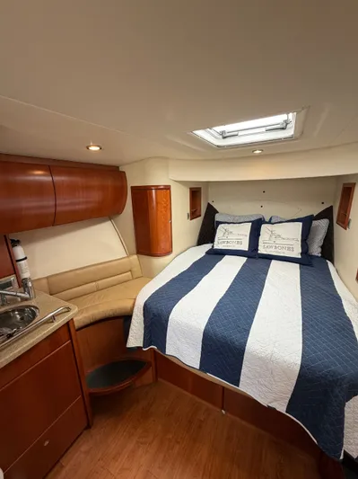 Sawbones Yacht Photos Pics 