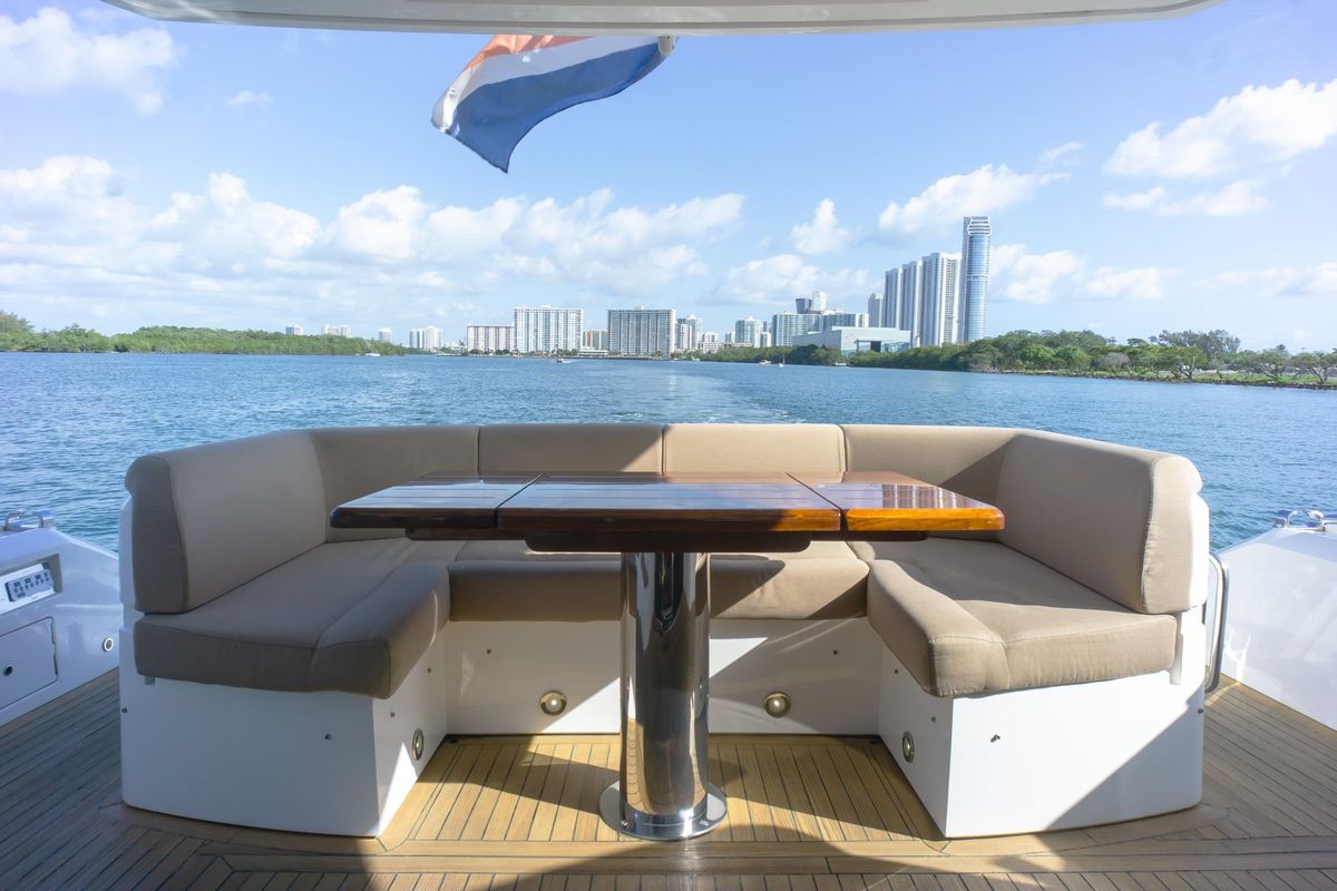 2018 Sunseeker 52 
