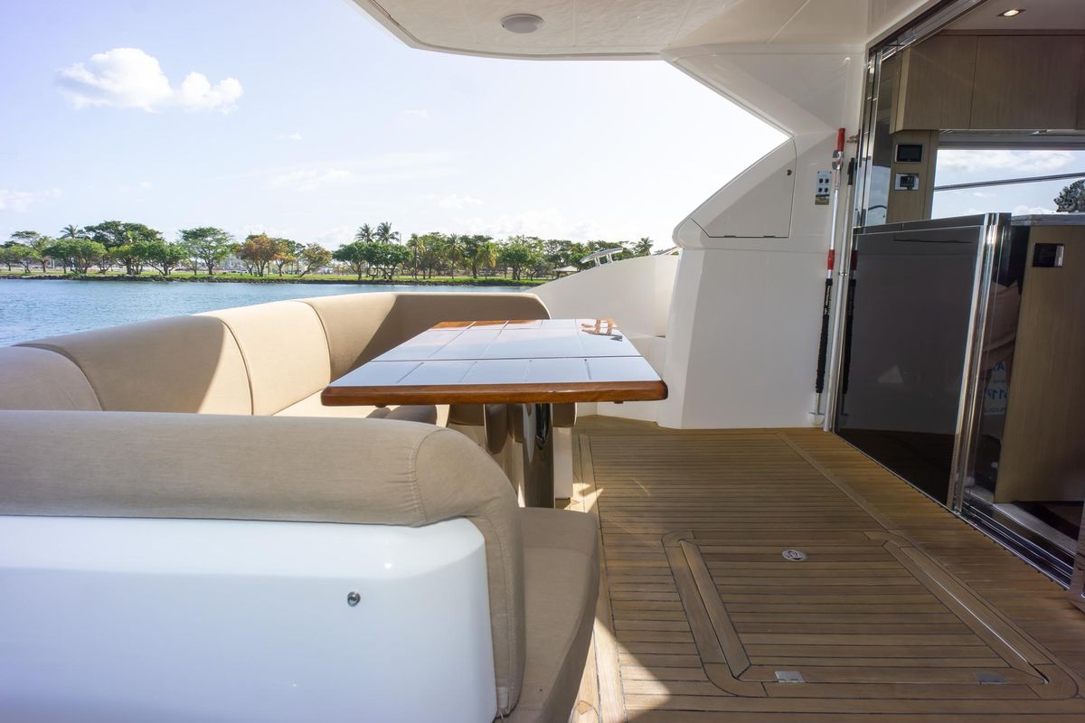 2018 Sunseeker 52 