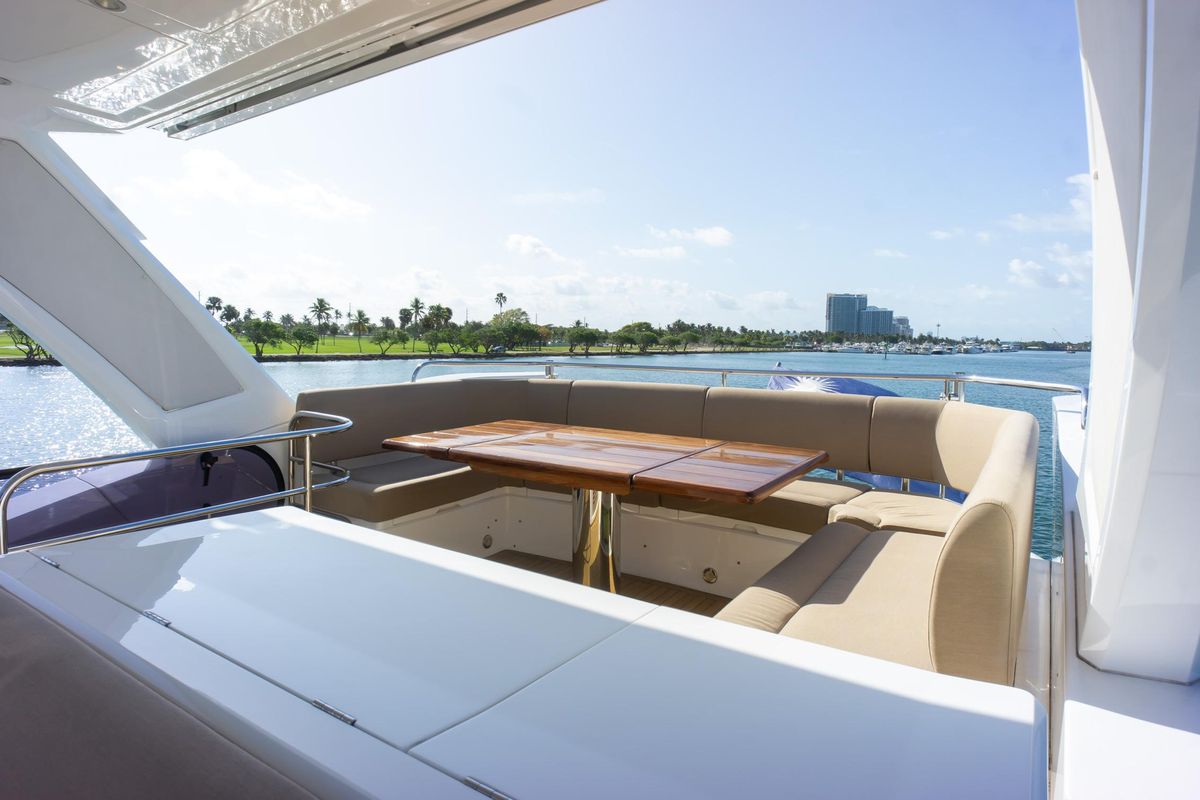 2018 Sunseeker 52 