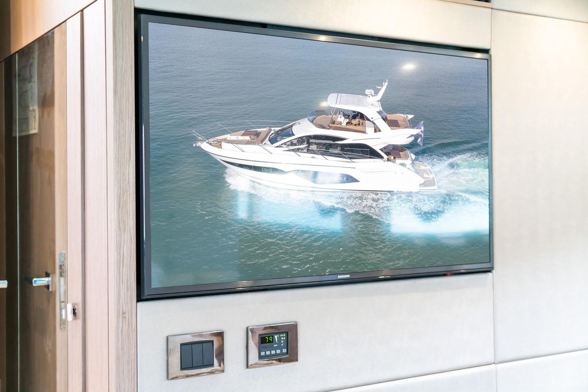 2018 Sunseeker 52 