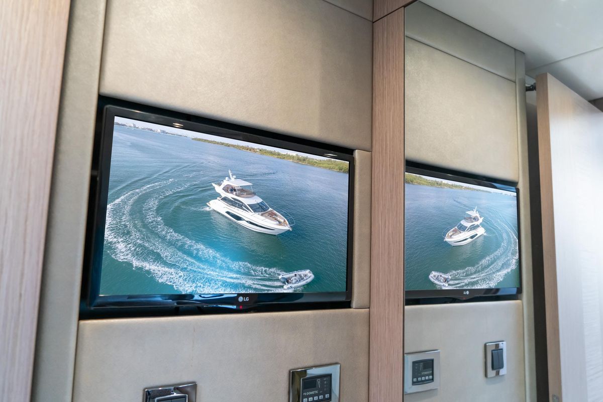2018 Sunseeker 52 