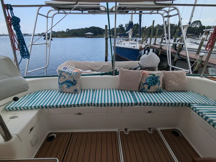 Seaesta Yacht Photos Pics 