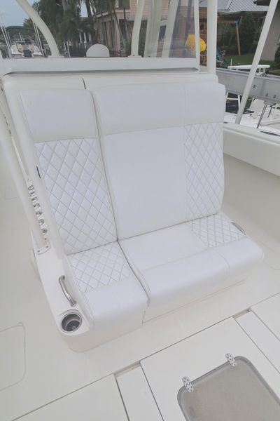 2016 SeaVee 390z Center Console