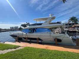 2018 68' Prestige-680 Stuart, FL, US