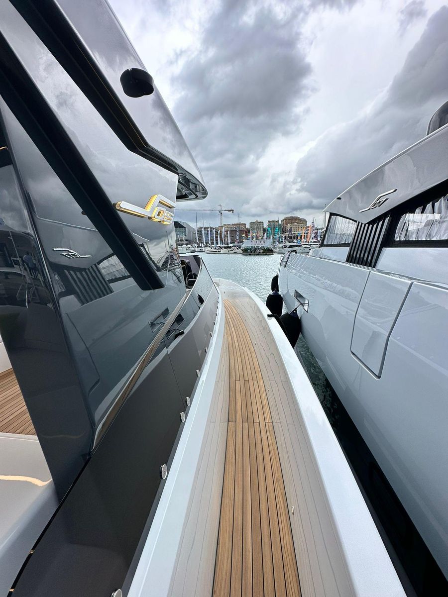 2024 MandaYachts 49 
