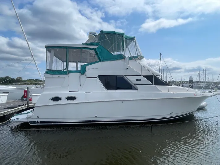 Scott Free & Gigi Too Yacht Photos Pics 
