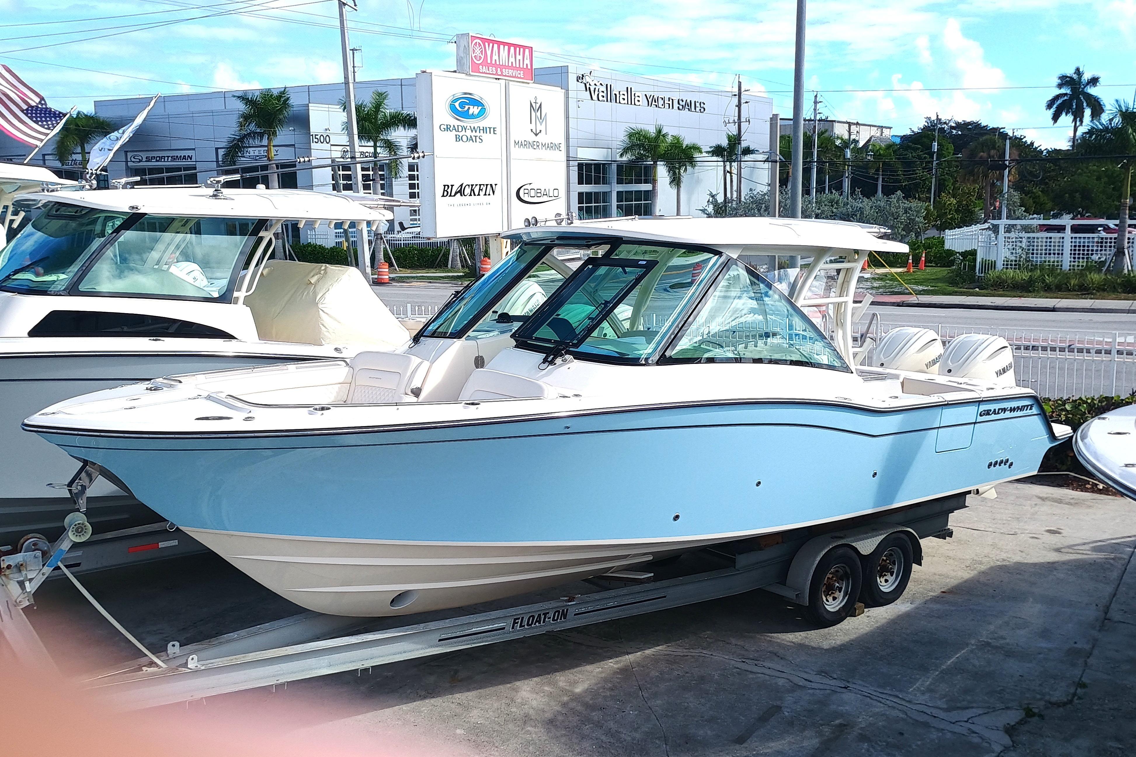 2026 Grady-White Freedom 325 - Image 3