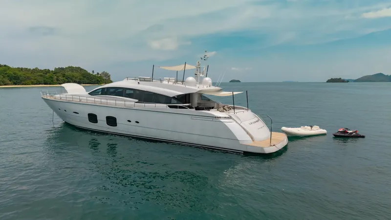 Le Caprice IV Yacht Photos Pics 