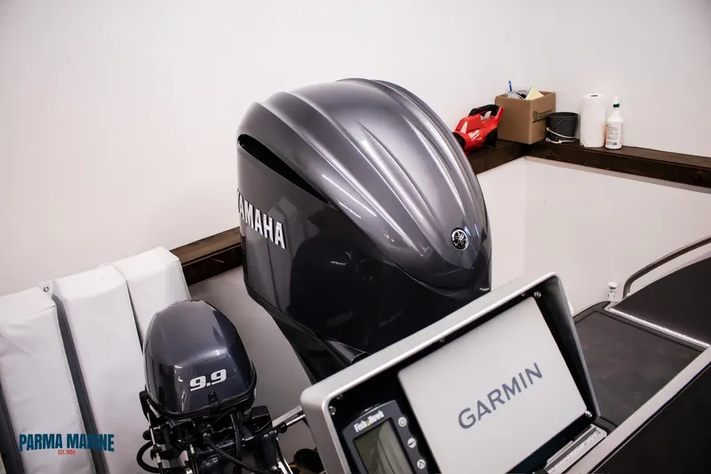  Yacht Photos Pics 2023 Extreme Boats 745 Game King with Yamaha outboard and Garmin navigation system.