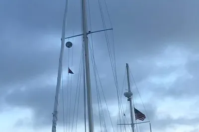 Cheoy Lee Offshore 40