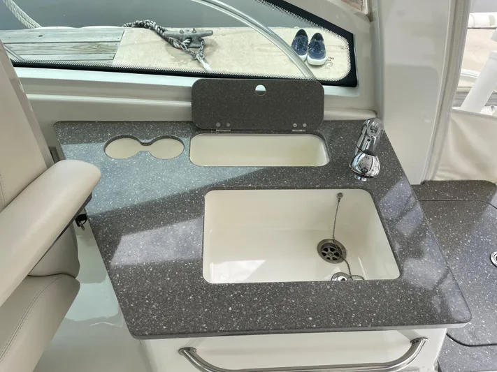 El Fuego Yacht Photos Pics Starboard Cockpit Wet Bar