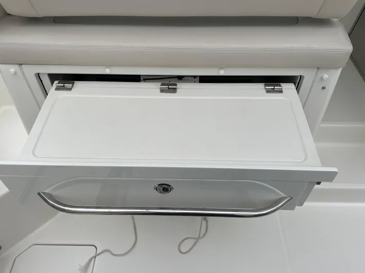 El Fuego Yacht Photos Pics Pull-out prep area