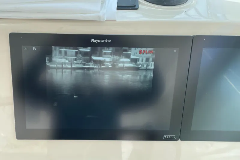 El Fuego Yacht Photos Pics FLIR