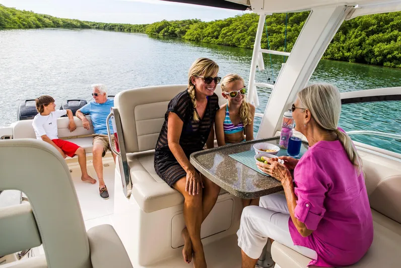 El Fuego Yacht Photos Pics With Stow-able Table Inserted