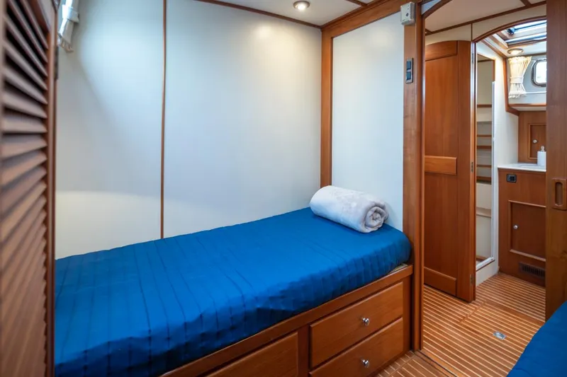 Best Ever (name Reserved) Yacht Photos Pics Guest Stateroom