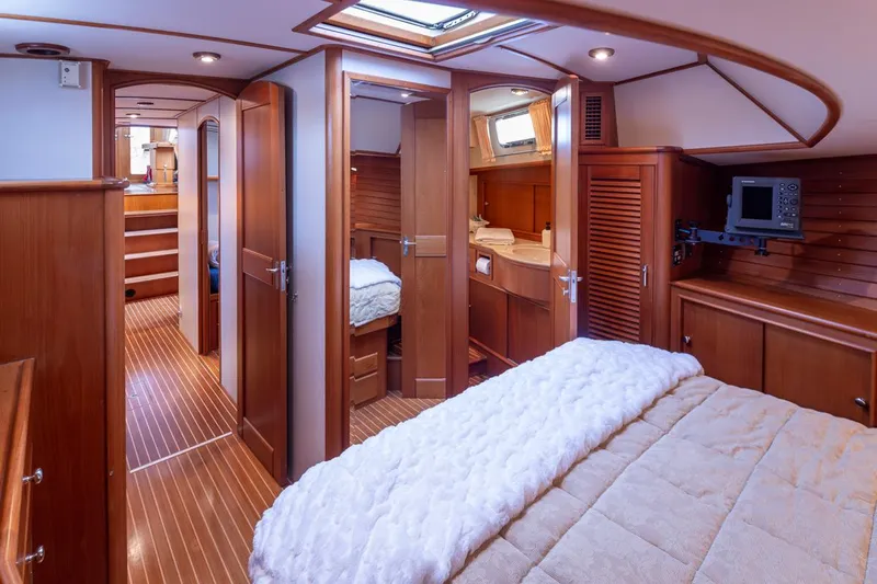 Best Ever (name Reserved) Yacht Photos Pics Master Stateroom