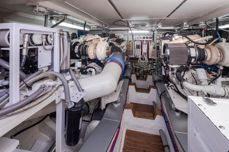 Best Ever (name Reserved) Yacht Photos Pics Engine Room