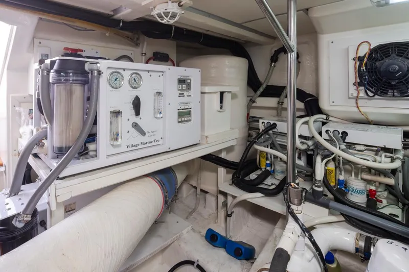 Best Ever (name Reserved) Yacht Photos Pics Engine Room