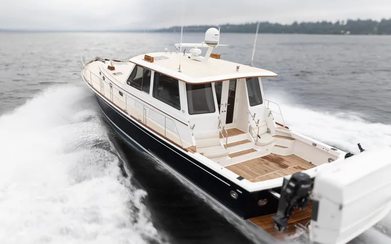 Best Ever (name Reserved) Yacht Photos Pics Port Stern Running Profile