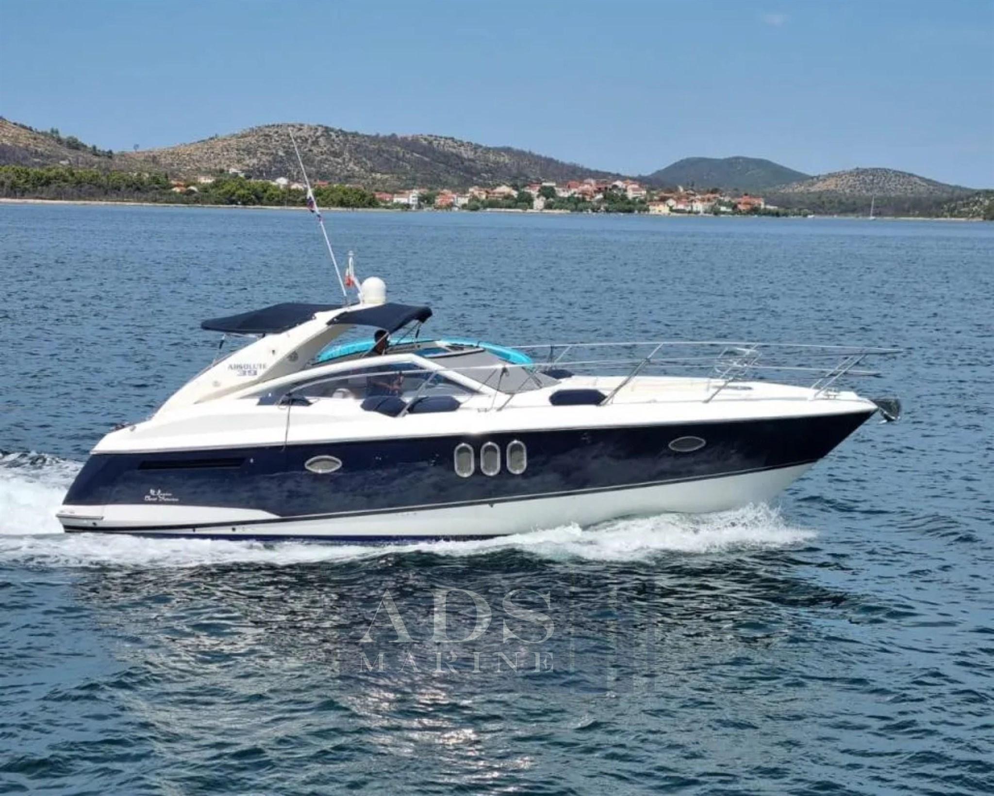 2006 Absolute 39 Express Cruiser for sale - YachtWorld