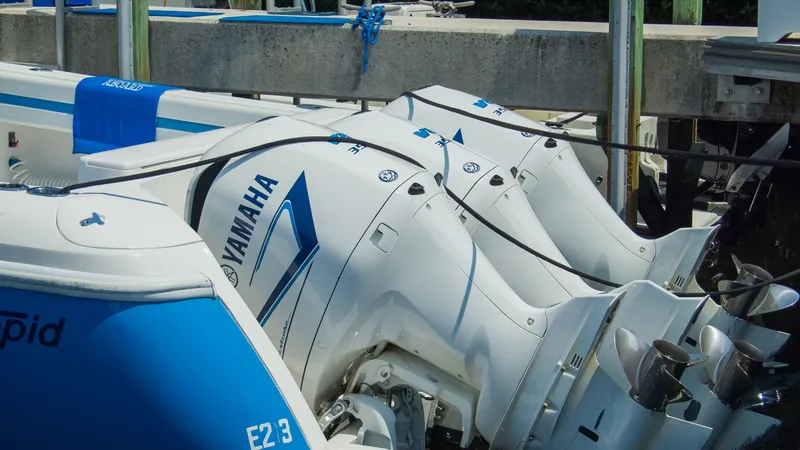 R&r Yacht Photos Pics Intrepid 400 Cuddy 2017 with Yamaha outboard motors at dock.