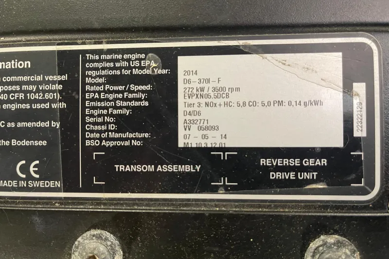 Spray Yacht Photos Pics Label on a 2015 Nordic Tug 39 engine, detailing specifications and compliance information.