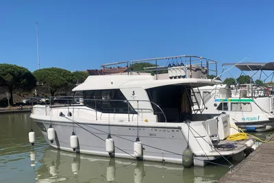 2019 Beneteau Swift Trawler 30