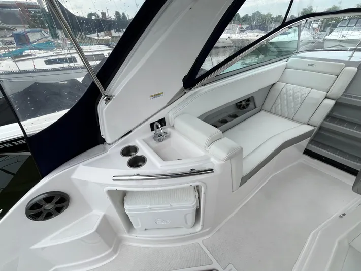 Eye Dock Yacht Photos Pics 