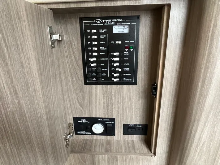 Eye Dock Yacht Photos Pics 