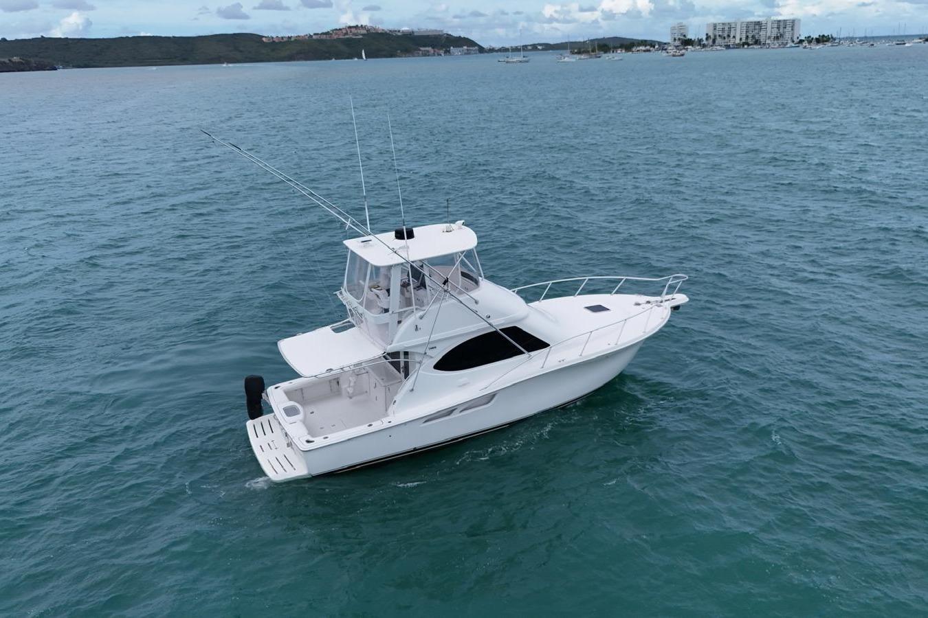 Tiara Yachts 3900 Convertible