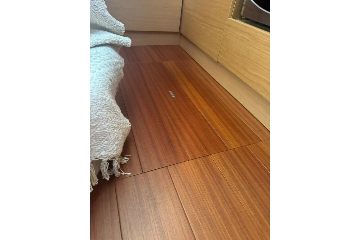 2008 Azimut 42 