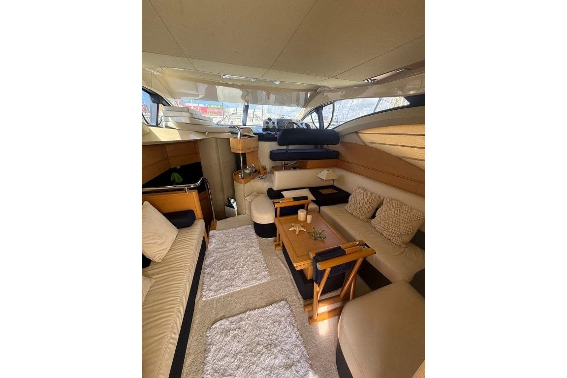 2008 Azimut 42 