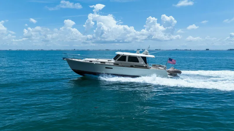 Rowe Boat Yacht Photos Pics 