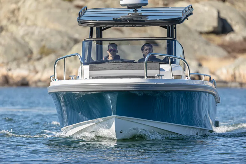 Ann #121 Yacht Photos Pics 