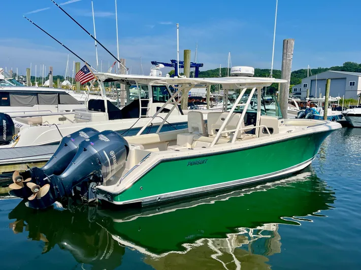 Big Green Yacht Photos Pics 
