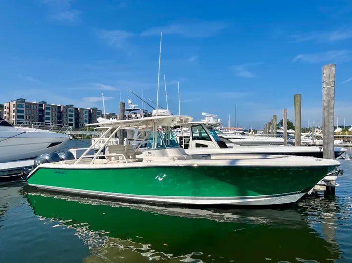 Big Green Yacht Photos Pics 