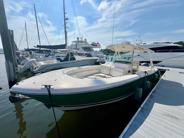 Big Green Yacht Photos Pics 