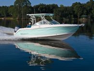 2022 Robalo R247