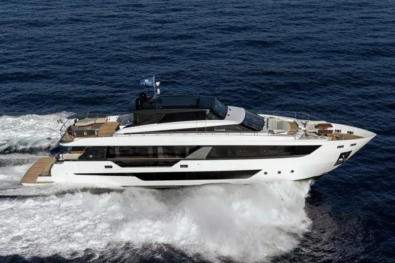  Yacht Photos Pics Ferretti Yachts 1000 SKYDECK 2022 cruising on open sea.