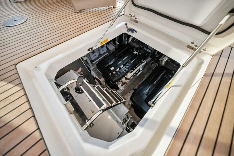 Charlotte Yacht Photos Pics 2023 Prestige X70 'Charlotte'