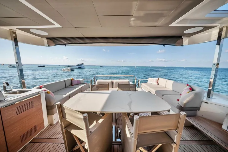 Charlotte Yacht Photos Pics 2023 Prestige X70 'Charlotte'