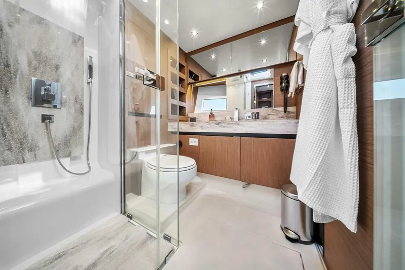 Charlotte Yacht Photos Pics 2023 Prestige X70 'Charlotte'